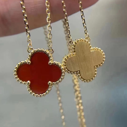 [Leaves]CLOVER 15MM CARNELIAN SINGLE FLOWER NECKLACE