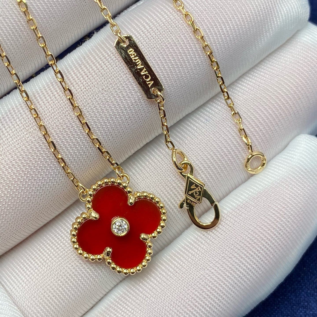 [Leaves]CLOVER 15MM DIAMOND CARNELIAN NECKLACE