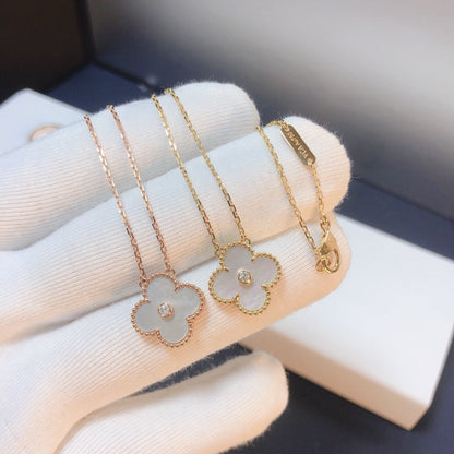 [Leaves]CLOVER 15MM DIAMOND WHITE FRITILLARIA NECKLACE