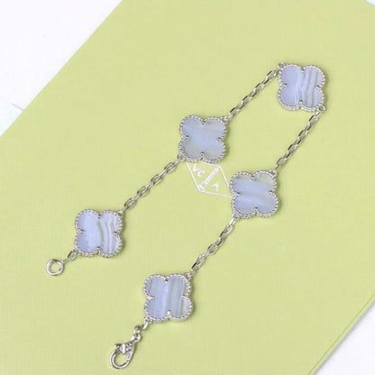 [Leaves]LUCKY CLOVER 5-MOTIF BRACELET - PURPLE CHALCEDONY COLLECTION
