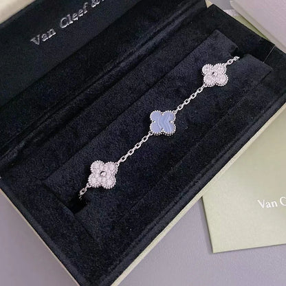 [Leaves]LUCKY CLOVER 5-MOTIF BRACELET - PURPLE CHALCEDONY COLLECTION