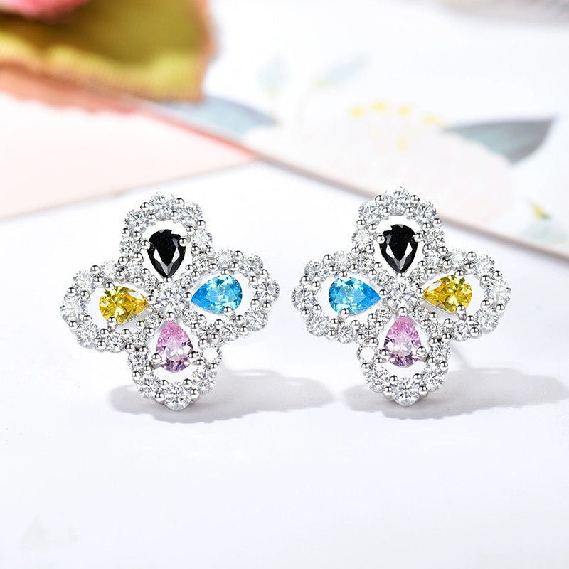 [Leaves]LOOP EARRINGS FULL MOTIF DIAMOND 16MM