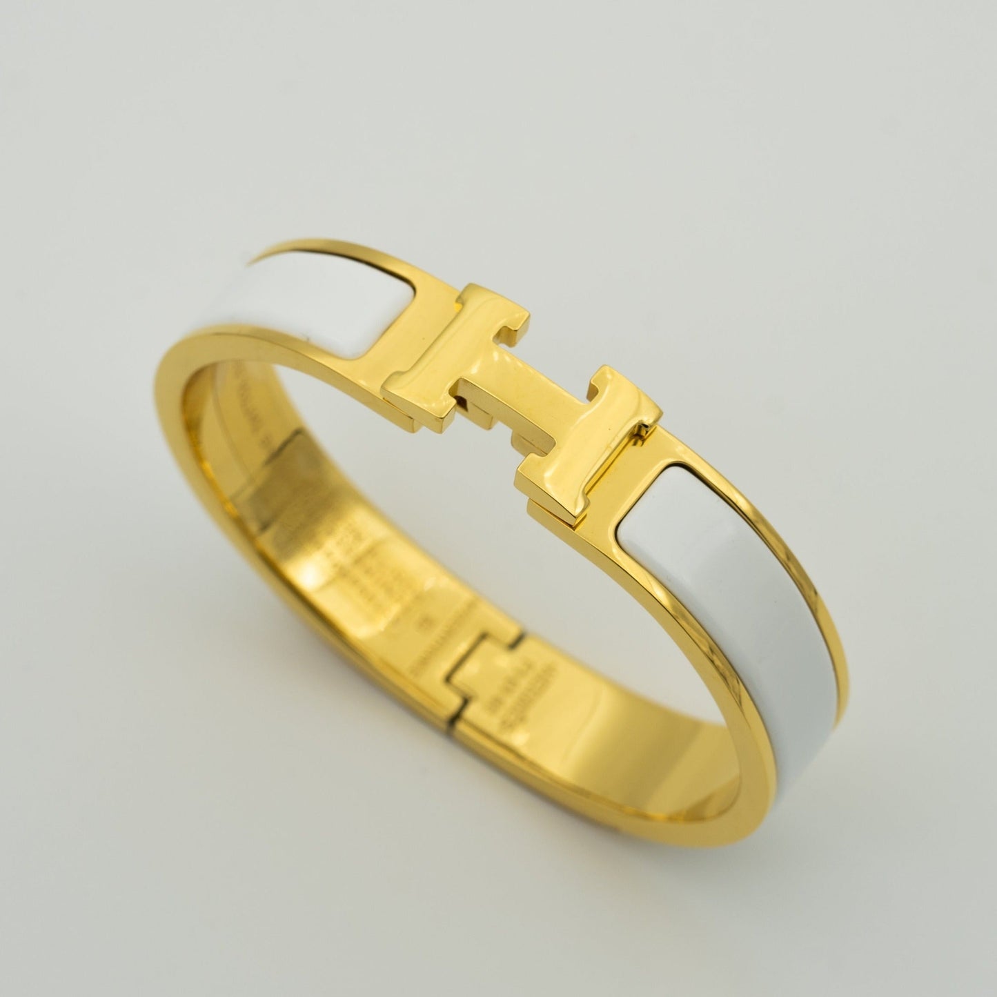 [Leaves]H WHITE BRACELET