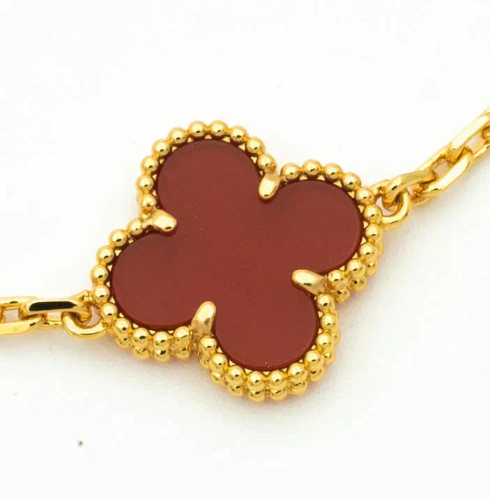 [Leaves]LUCKY CLOVER 5-MOTIF BRACELET - RED CARNELIAN COLLECTION
