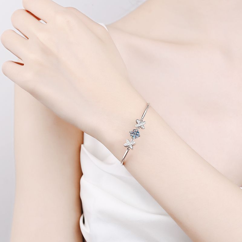 [Leaves]ELEGANT BOW-KNOT MOISSANITE BRACELET