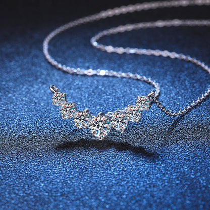 [Leaves]MINIMALIST CURVED SMILE MOISSANITE NECKLACE