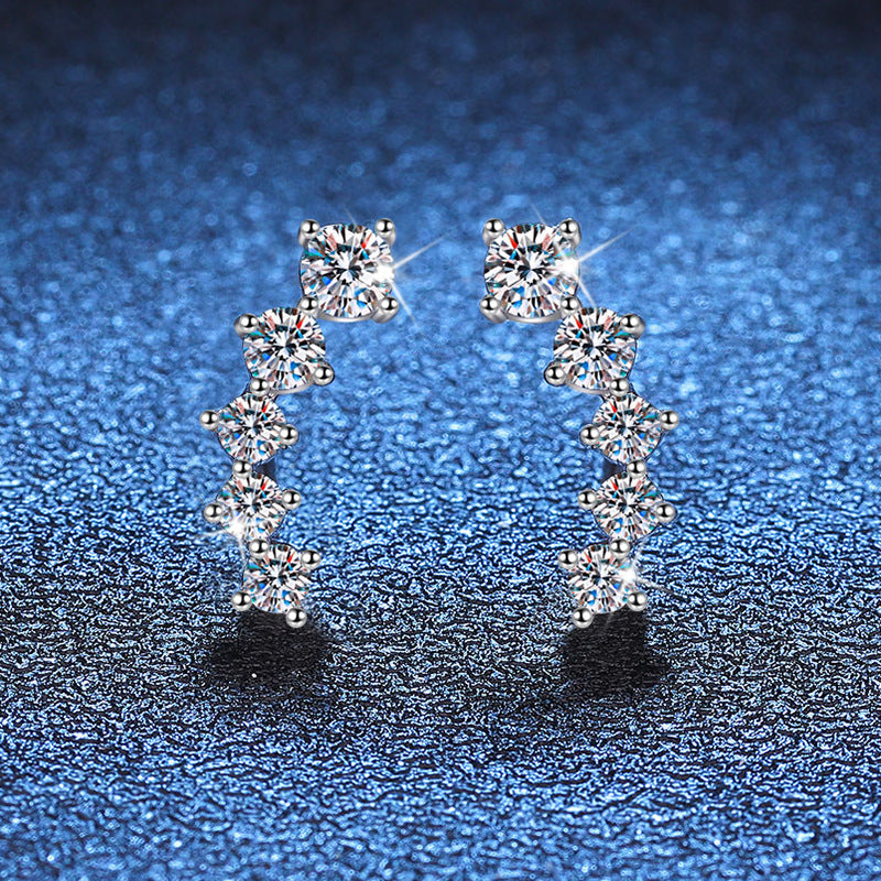 [Leaves]SPARKLING SMILE ARC MOISSANITE STUD EARRINGS