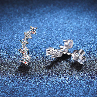[Leaves]SPARKLING SMILE ARC MOISSANITE STUD EARRINGS