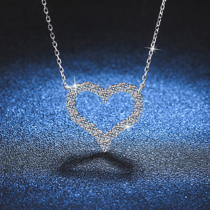 [Leaves]ROMANTIC HEART MOISSANITE PENDANT NECKLACE
