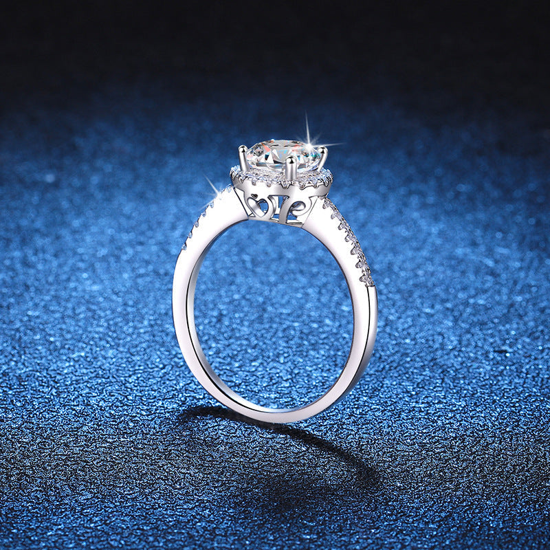 [Leaves]RADIANT ROUND HALO MOISSANITE ENGAGEMENT RING