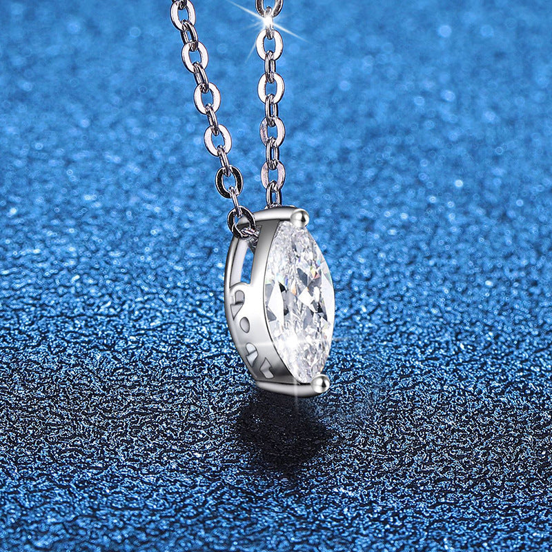 [Leaves]SOPHISTICATED MARQUISE-CUT MOISSANITE PENDANT NECKLACE