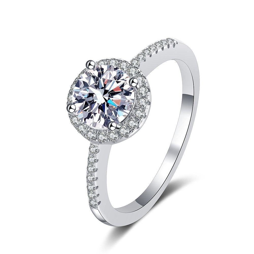 [Leaves]RADIANT ROUND HALO MOISSANITE ENGAGEMENT RING