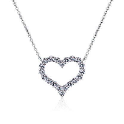 [Leaves]ROMANTIC HEART MOISSANITE PENDANT NECKLACE