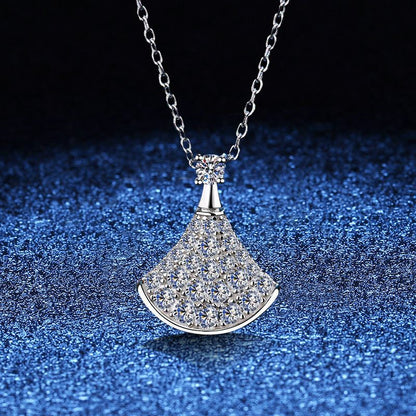 [Leaves]ELEGANT FAN-SHAPED MOISSANITE PENDANT NECKLACE