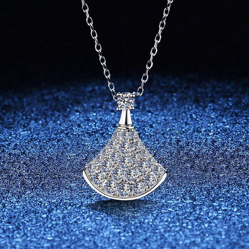 [Leaves]ELEGANT FAN-SHAPED MOISSANITE PENDANT NECKLACE