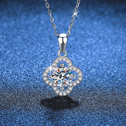 [Leaves]CLASSIC CLOVER MOISSANITE PENDANT NECKLACE