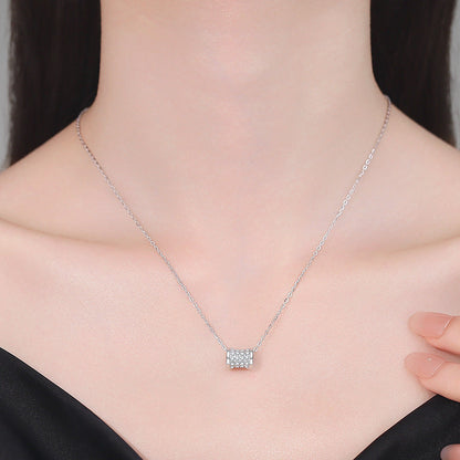 [Leaves]FULL-PAVE "HOURGLASS" MOISSANITE NECKLACE