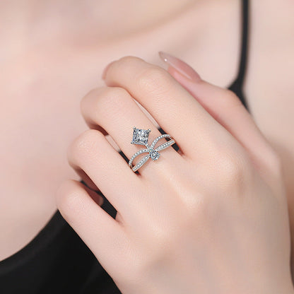 [Leaves]ELEGANT DOUBLE-TWISTED MOISSANITE RING