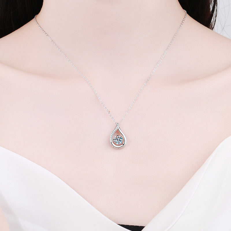 [Leaves]DANCING WATER DROP MOISSANITE NECKLACE