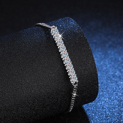 [Leaves]SMILING CURVE MOISSANITE BRACELET