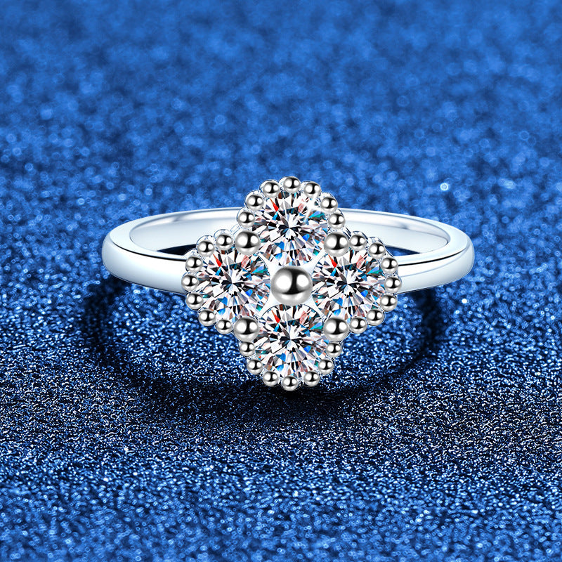 [Leaves]ELEGANT FOUR-LEAF CLOVER MOISSANITE RING
