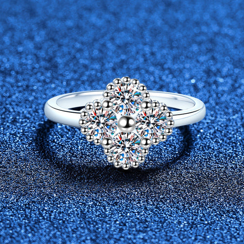 [Leaves]ELEGANT FOUR-LEAF CLOVER MOISSANITE RING