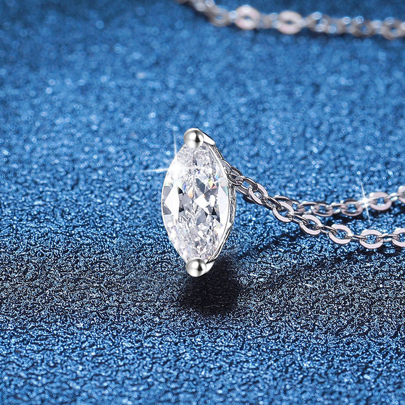 [Leaves]SOPHISTICATED MARQUISE-CUT MOISSANITE PENDANT NECKLACE