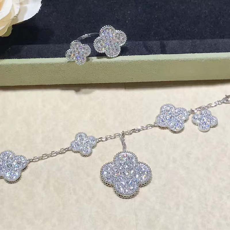 [Leaves]CLOVER 6 MOTIFS SILVER DIAMOND BRACELET