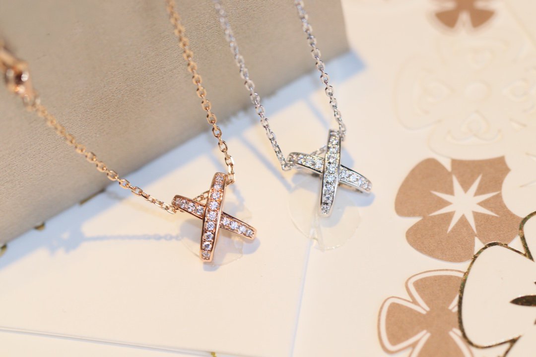 [Leaves]JEUX DE DIAMOND NECKLACE