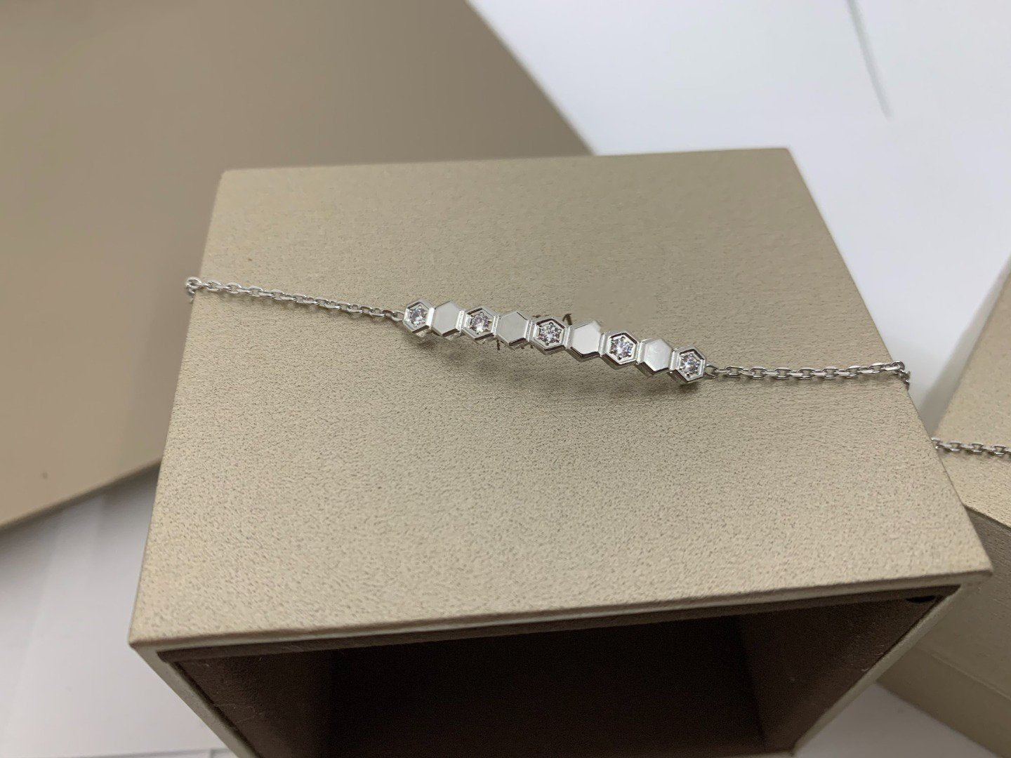 [Leaves]BEE LOVE BRACELET DIAMOND