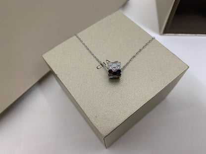 [Leaves]BEE LOVE DIAMOND NECKLACE