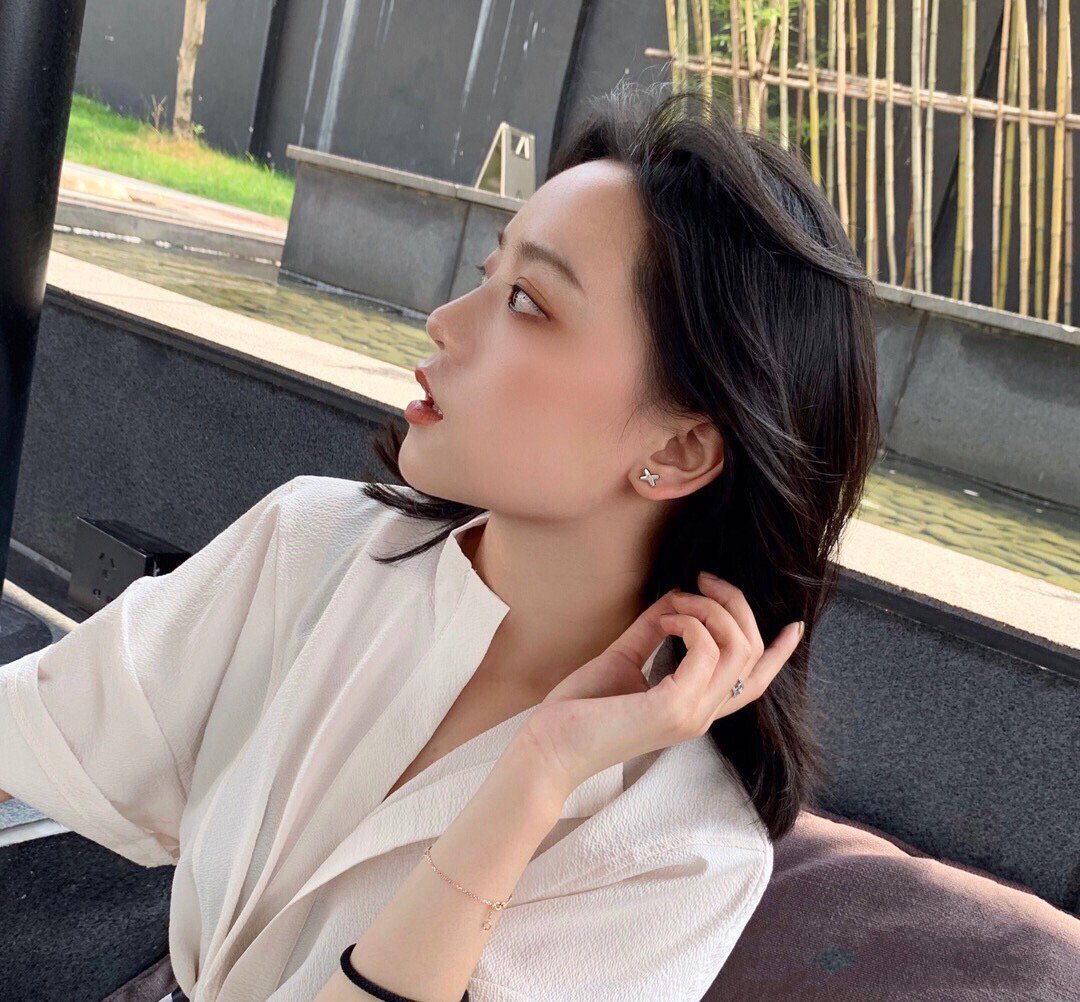 [Leaves]JEUX DE WHITE MOP ROSE GOLD DIAMOND EARRINGS