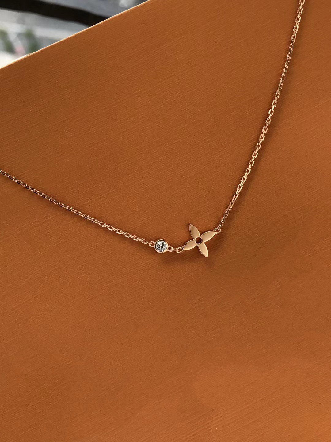 [Leaves]BLOSSOM PENDANT ROSE GOLD AND DIAMOND