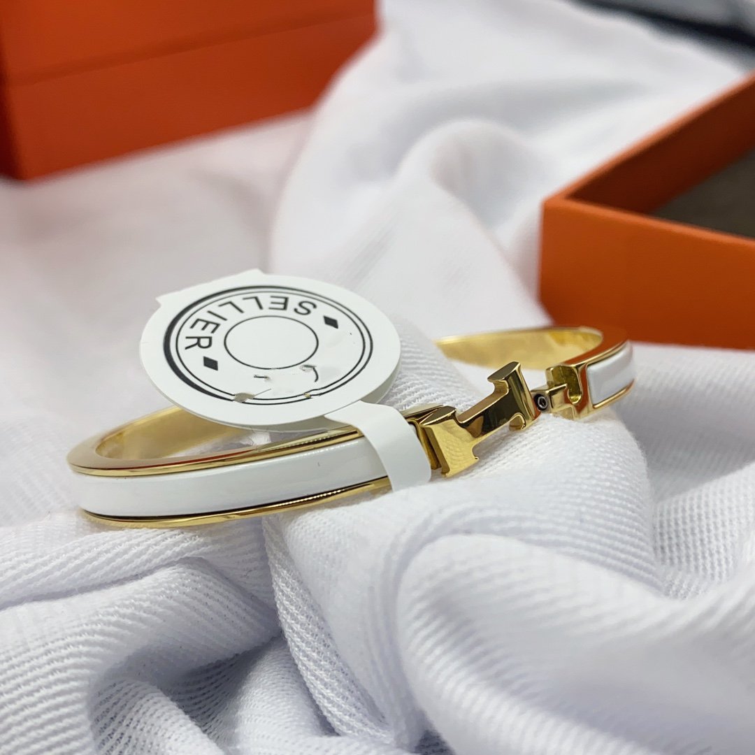 [Leaves]CLASSIC HM CLIC WHITE 8MM ENAMEL BRACELET