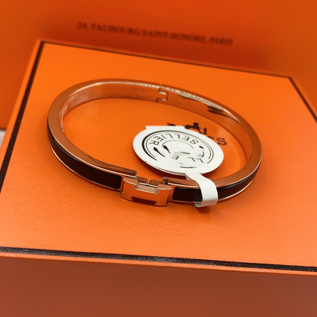 [Leaves]CLASSIC HM CLIC BLACK 8MM ENAMEL BRACELET