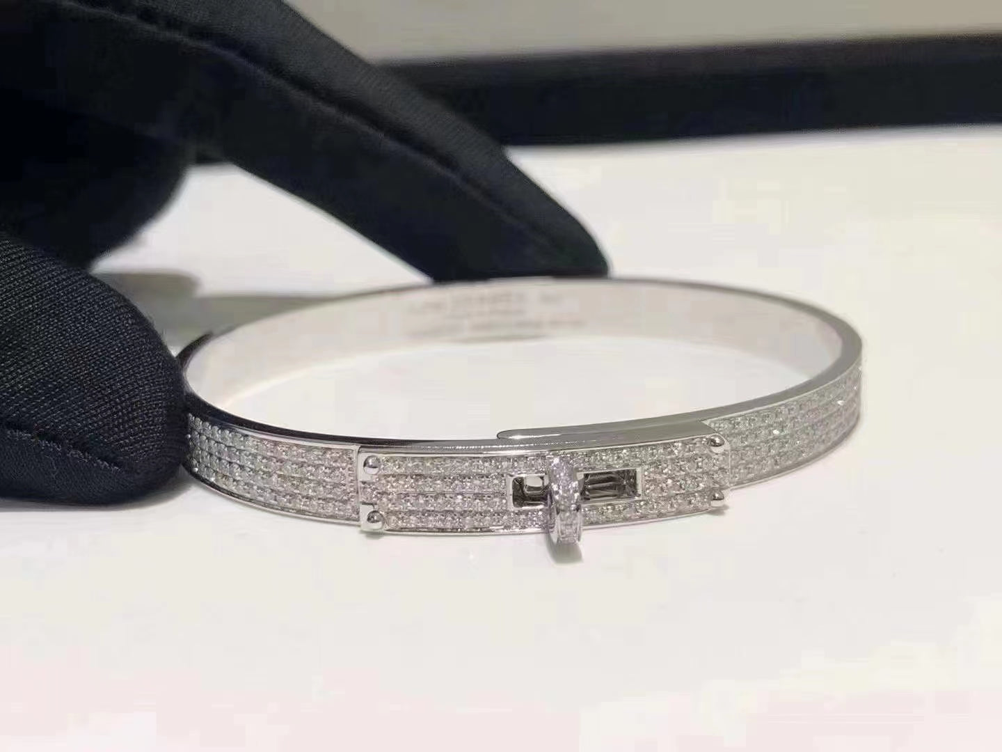 [Leaves]HM KELLY BRACELET IN SILVER AND FULL PAVE DIAMOND