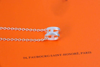 [Leaves]HM NECKLACE H LETTER OVAL SERIES