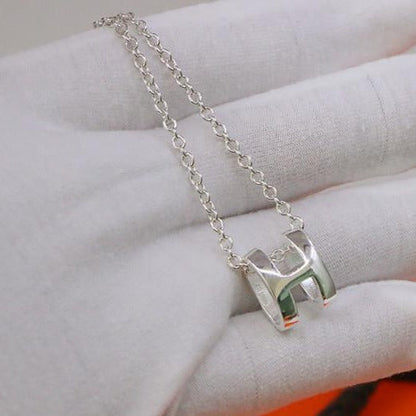 [Leaves]HM NECKLACE H LETTER OVAL SERIES