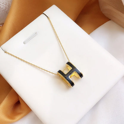 [Leaves]HM CLIC BLACK ENAMEL GOLD NECKLACE