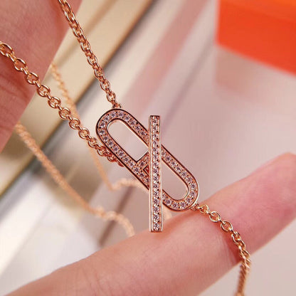 [Leaves]HM FIRE PIG NOSE NECKLACE TRENDY STREET