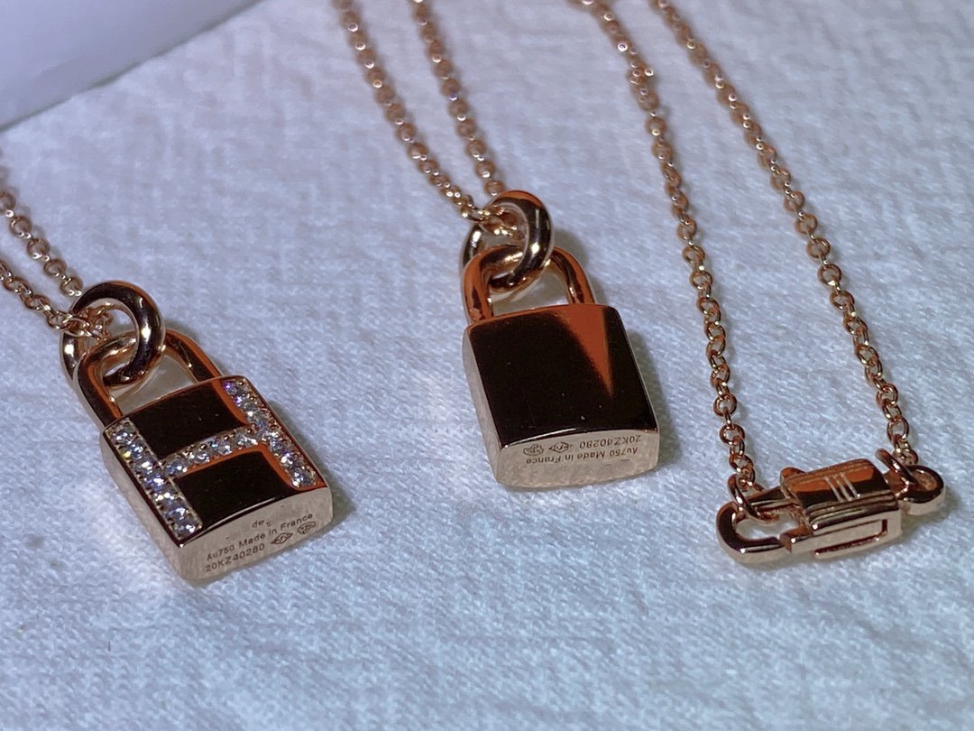 [Leaves]HM ADVANCED NICHE LOCK HEAD NECKLACE DIAMONDS