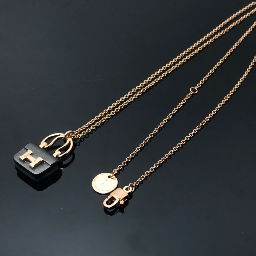 [Leaves]WOMEN'S HM AMULETTES CONSTANCE PENDANT NECKLACE