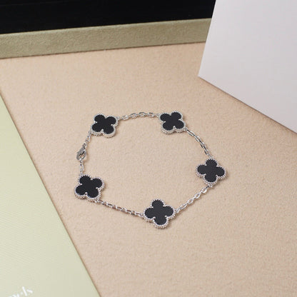 [Leaves]LUCKY CLOVER 5-MOTIF BRACELET - BLACK OXNY COLLECTION
