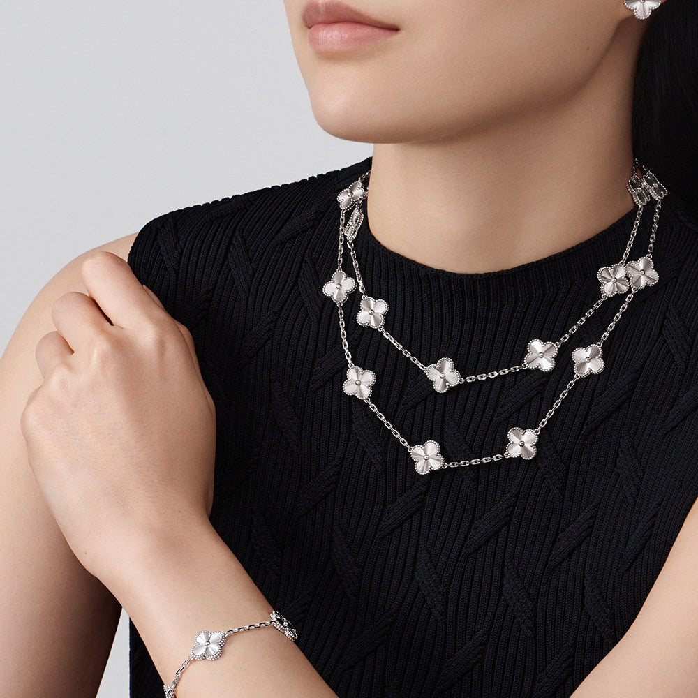 [Leaves]CLOVER 20 MOTIFS DIAMOND SILVER
