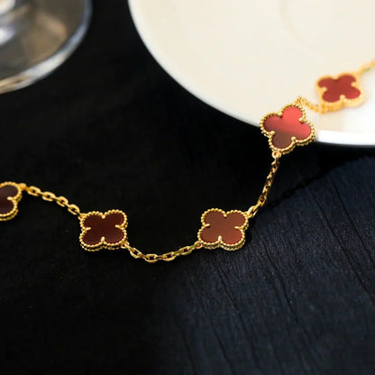 [Leaves]LUCKY CLOVER 5-MOTIF BRACELET - RED CARNELIAN COLLECTION