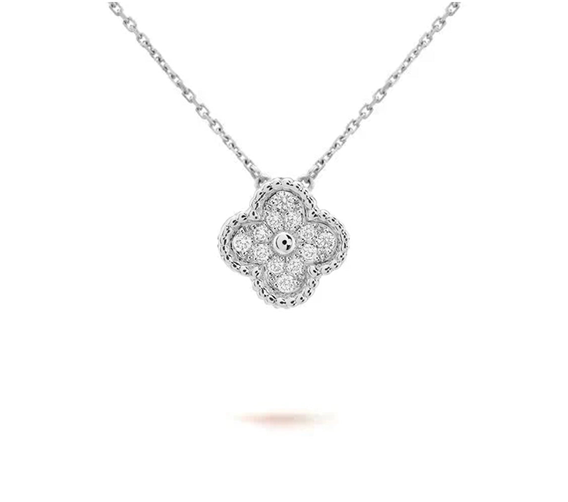 [Leaves]15MM CLOVER FLOWER PENDANT NECKLACE WHITE GOLD COLLECTION