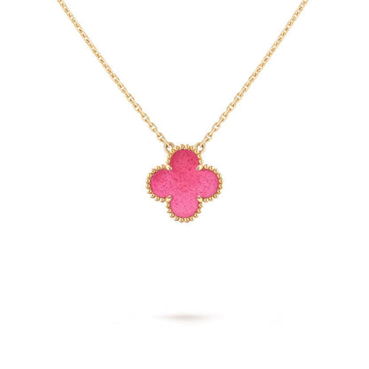 [Leaves] NEW CLOVER 15MM PINK ENAMEL NECKLACE
