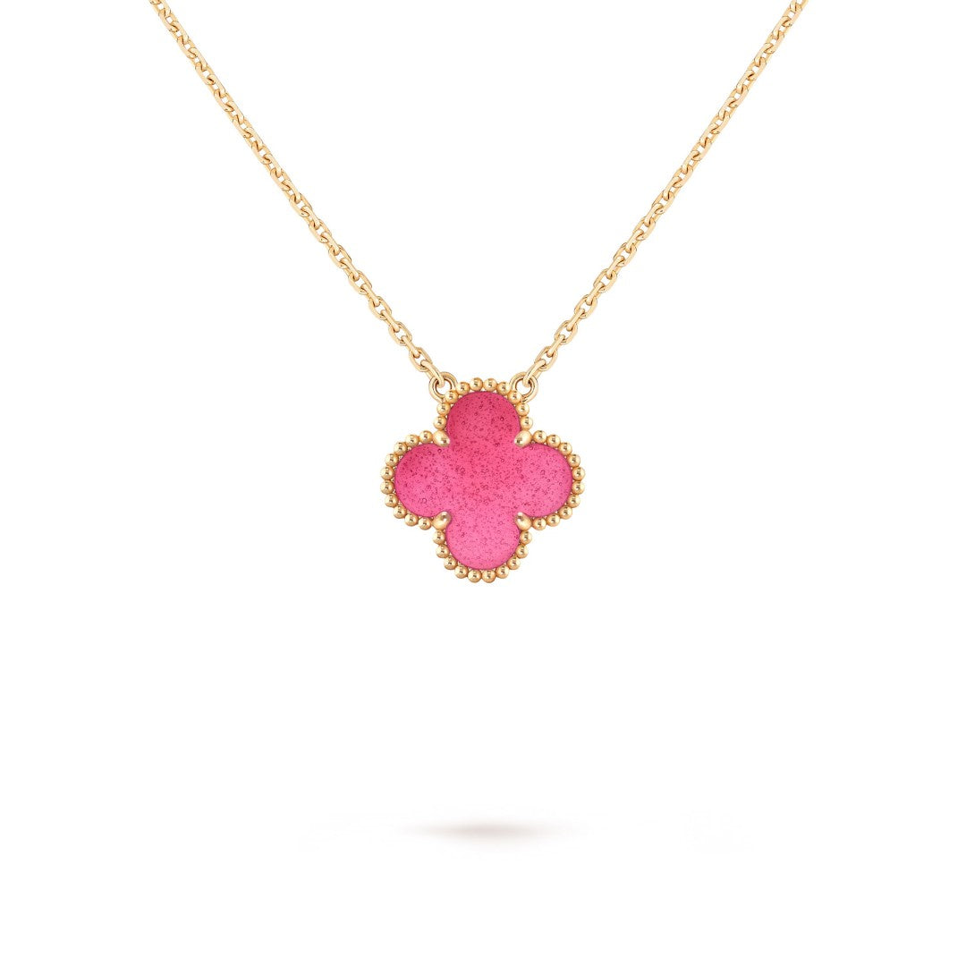 [Leaves] NEW CLOVER 15MM PINK ENAMEL NECKLACE
