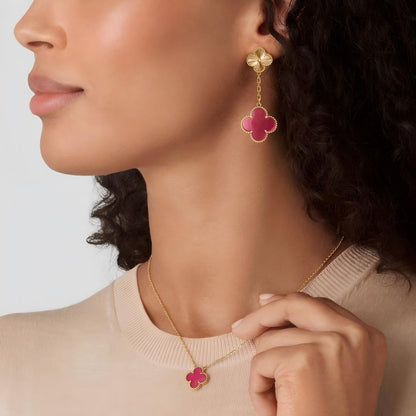 [Leaves] NEW CLOVER 15MM PINK ENAMEL NECKLACE