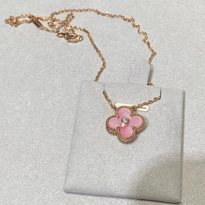 [Leaves]CLOVER 15MM DIAMOND PINK MOP NECKLACE